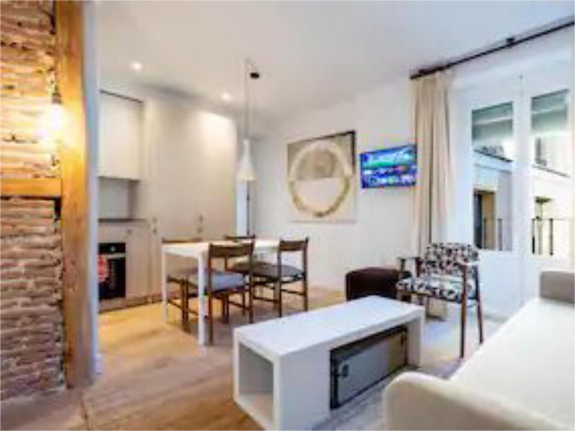 Sala d'estar de Pis de lloguer en  Madrid Capital amb Aire condicionat, Parquet i Moblat