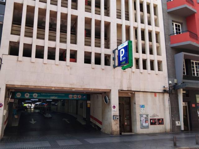 Garaje en Alquiler en Calle León y Castillo, 53 en Arenales - Lugo - Avda. Marítima