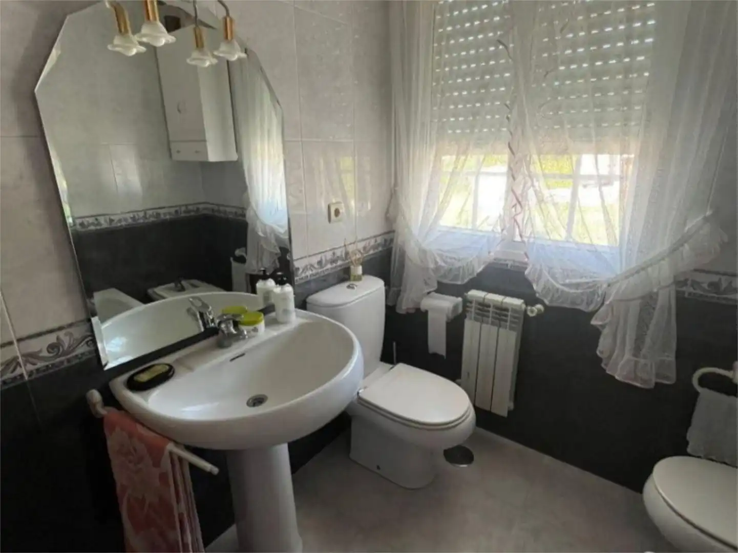 Flat for sale in Camiño do Piñeiro Manso Maninos, 19, Fene Bathroom of Flat for sale in Fene with Heating and Balcony