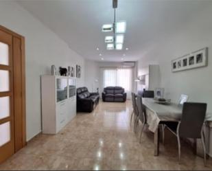 Living room of Single-family semi-detached for sale in Polinyà de Xúquer  with Air Conditioner and Terrace