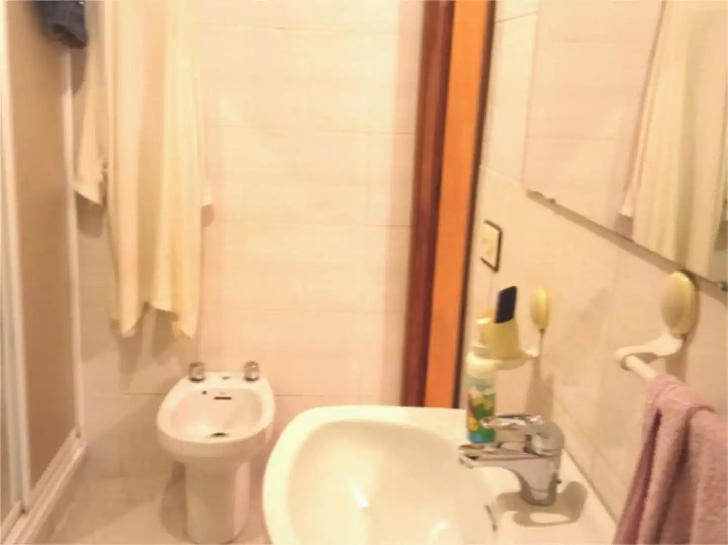 Casa adosada en venta en Avenida de la Constitución, 29, Torremenga Baño de Casa adosada en venta en Torremenga con Jardín privado, Terraza y Trastero