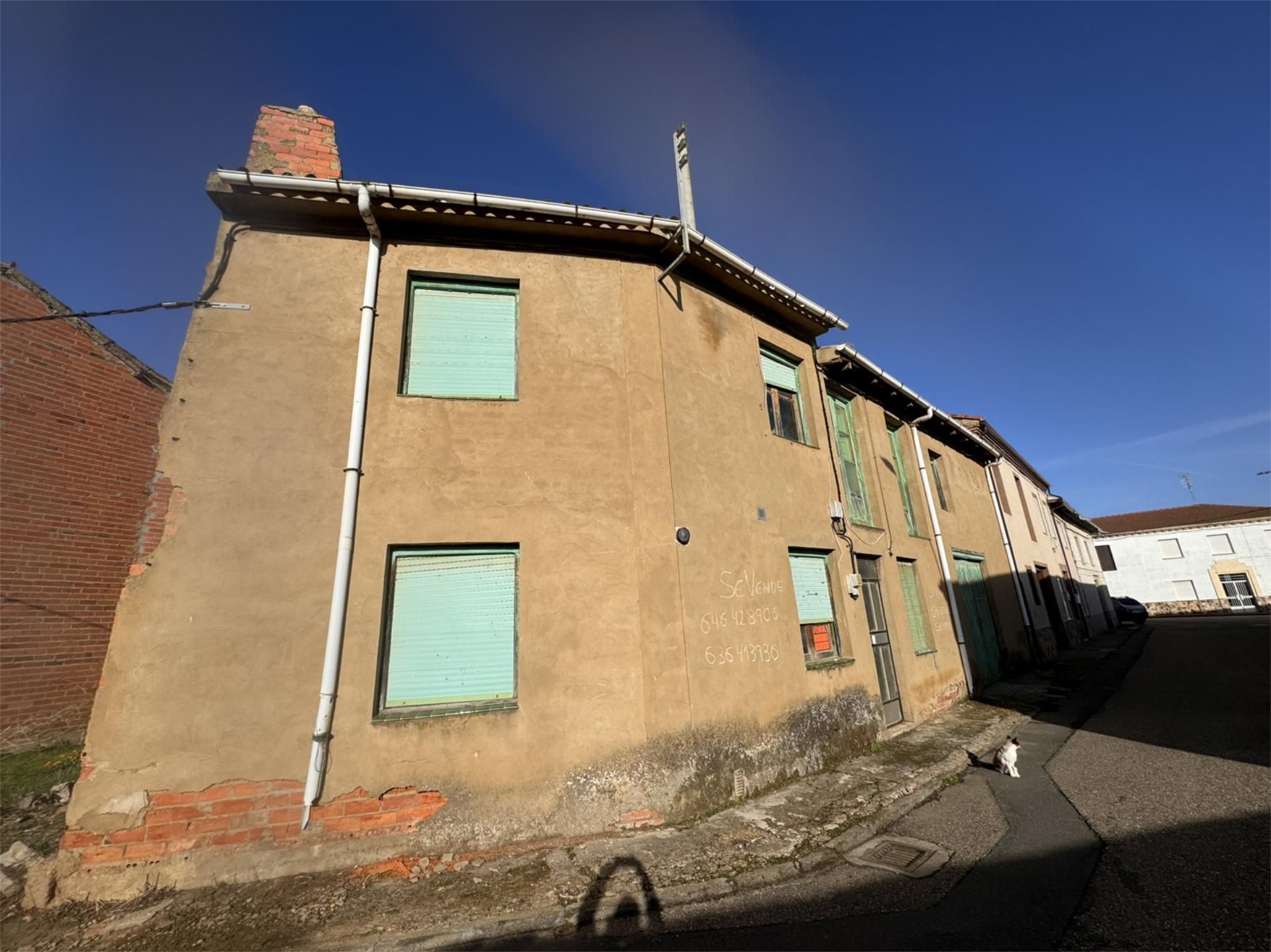 Exterior view of Planta baja for sale in Soto de la Vega