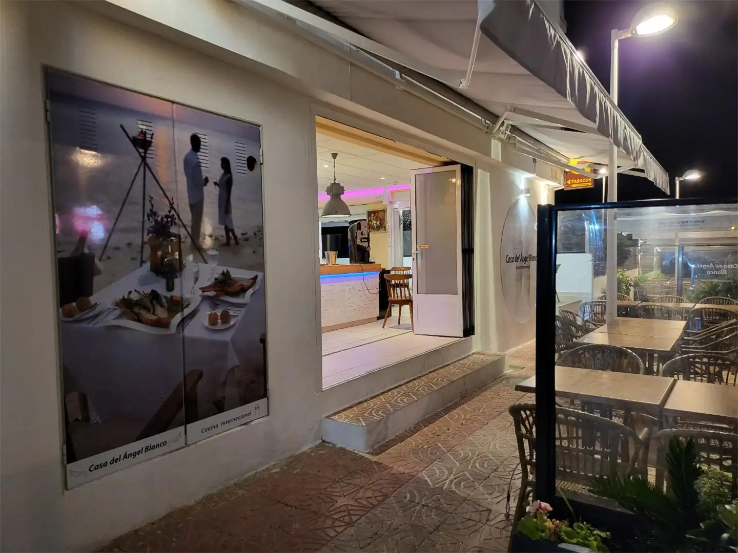 Local en venda a Calle Gregal, 1, Zona Levante - Playa Fossa Local en venda en Calpe / Calp amb Aire condicionat, Calefacció i Moblat