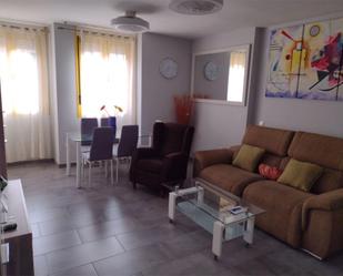 Sala d'estar de Apartament de lloguer en Badajoz Capital amb Aire condicionat i Terrassa