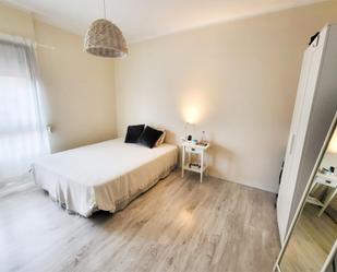 Bedroom of Flat to share in  Palma de Mallorca  with Terrace