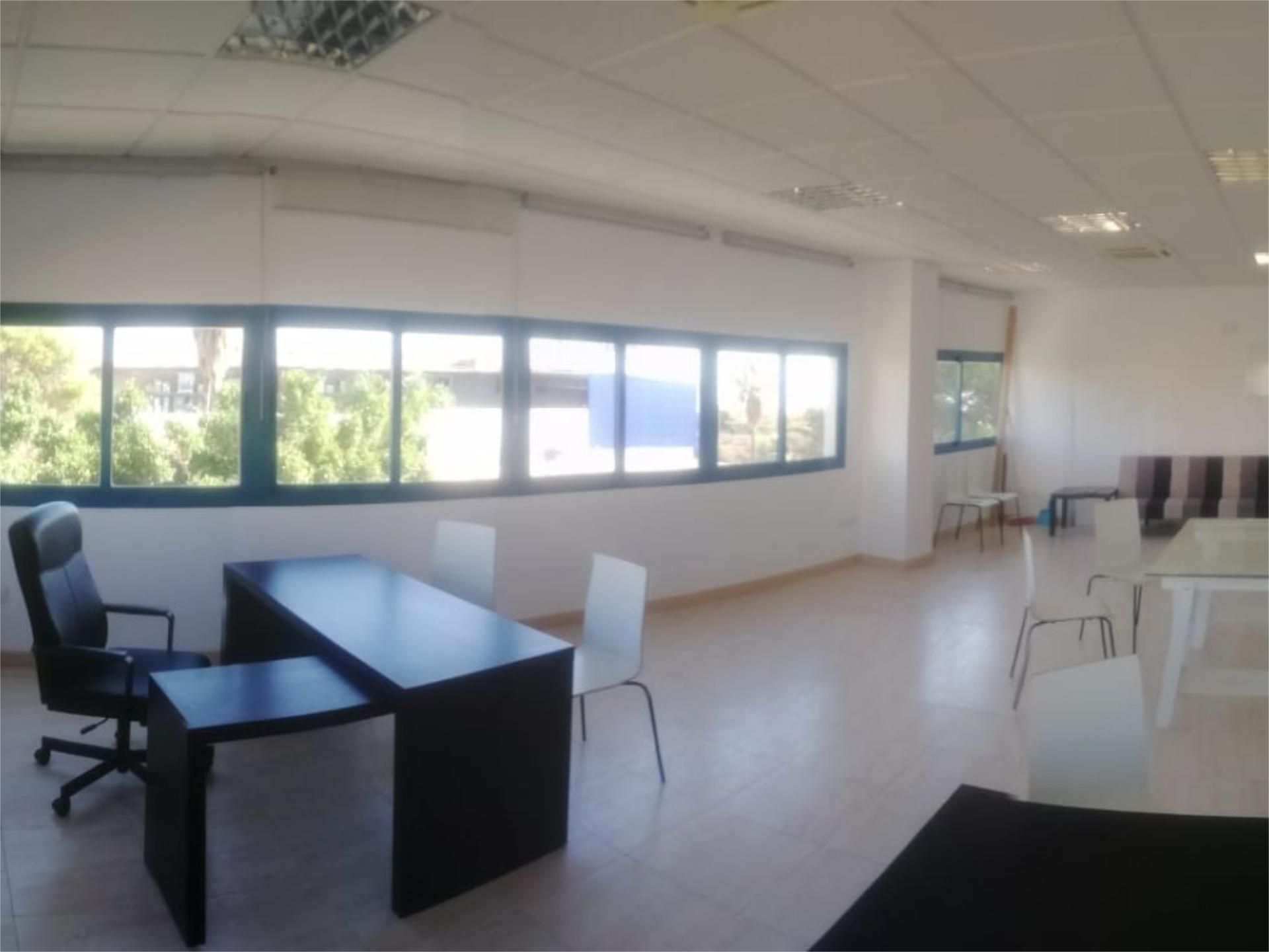 Office for sale in Torremolinos