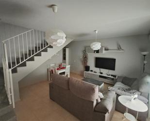 Living room of Single-family semi-detached for sale in Plasencia  with Air Conditioner, Private garden and Storage room