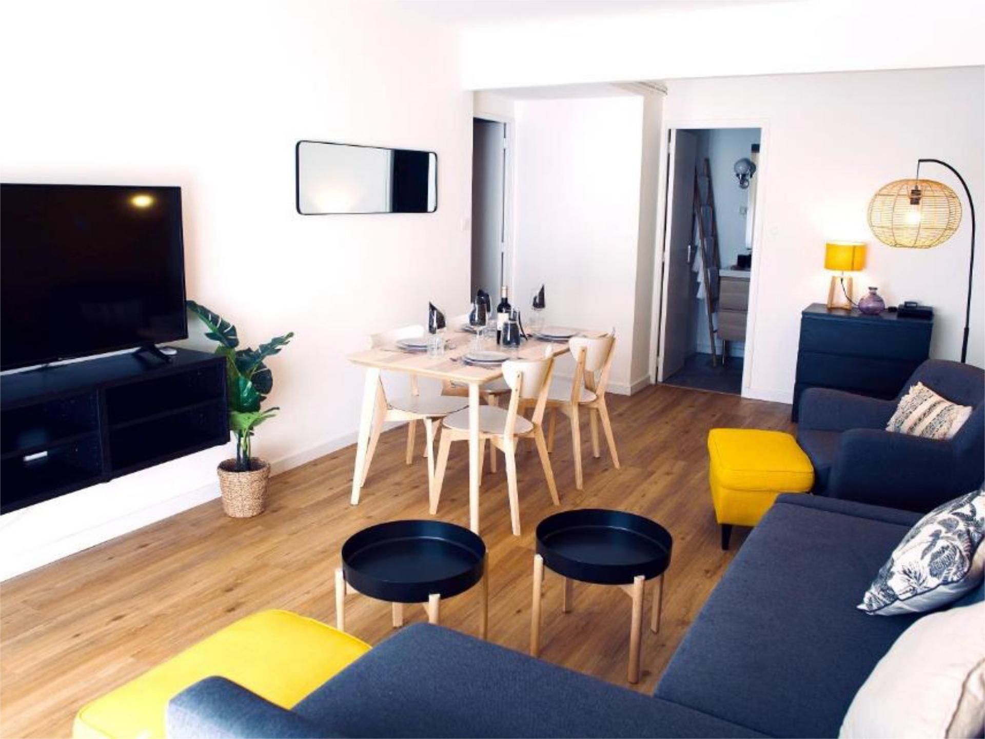 Sala d'estar de Pis en venda en Esplugues de Llobregat