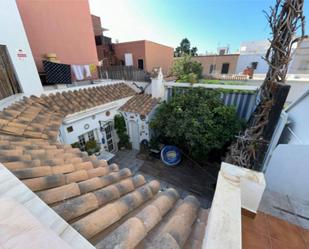 Exterior view of House or chalet for sale in  Almería Capital  with Air Conditioner and Terrace