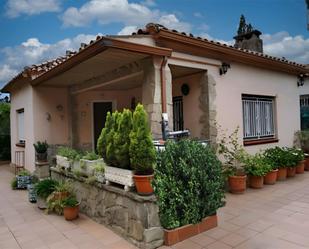 Exterior view of House or chalet for sale in Sant Cugat del Vallès  with Air Conditioner and Terrace