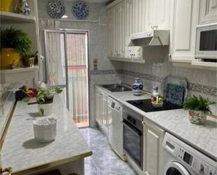 Kitchen of Flat for sale in  Madrid Capital