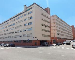 Exterior view of Flat for sale in  Madrid Capital  with Air Conditioner, Terrace and Swimming Pool