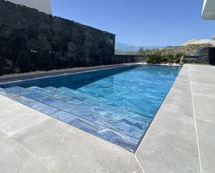 Piscina de Casa o xalet en venda en Adeje amb Aire condicionat, Terrassa i Piscina