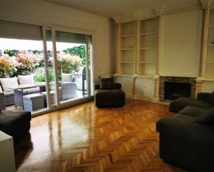 Living room of House or chalet to rent in Pozuelo de Alarcón  with Air Conditioner and Swimming Pool