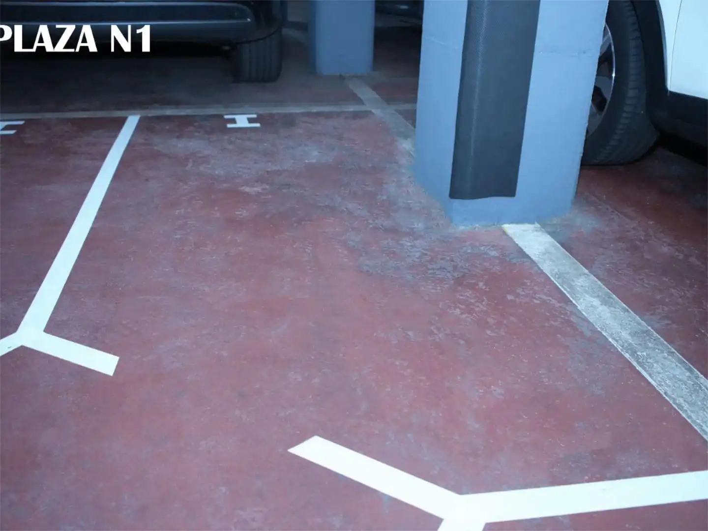 Garaje de alquiler en Carrer de Rocafort, 237, La Nova Esquerra de l'Eixample Parking de Garaje de alquiler en Barcelona
