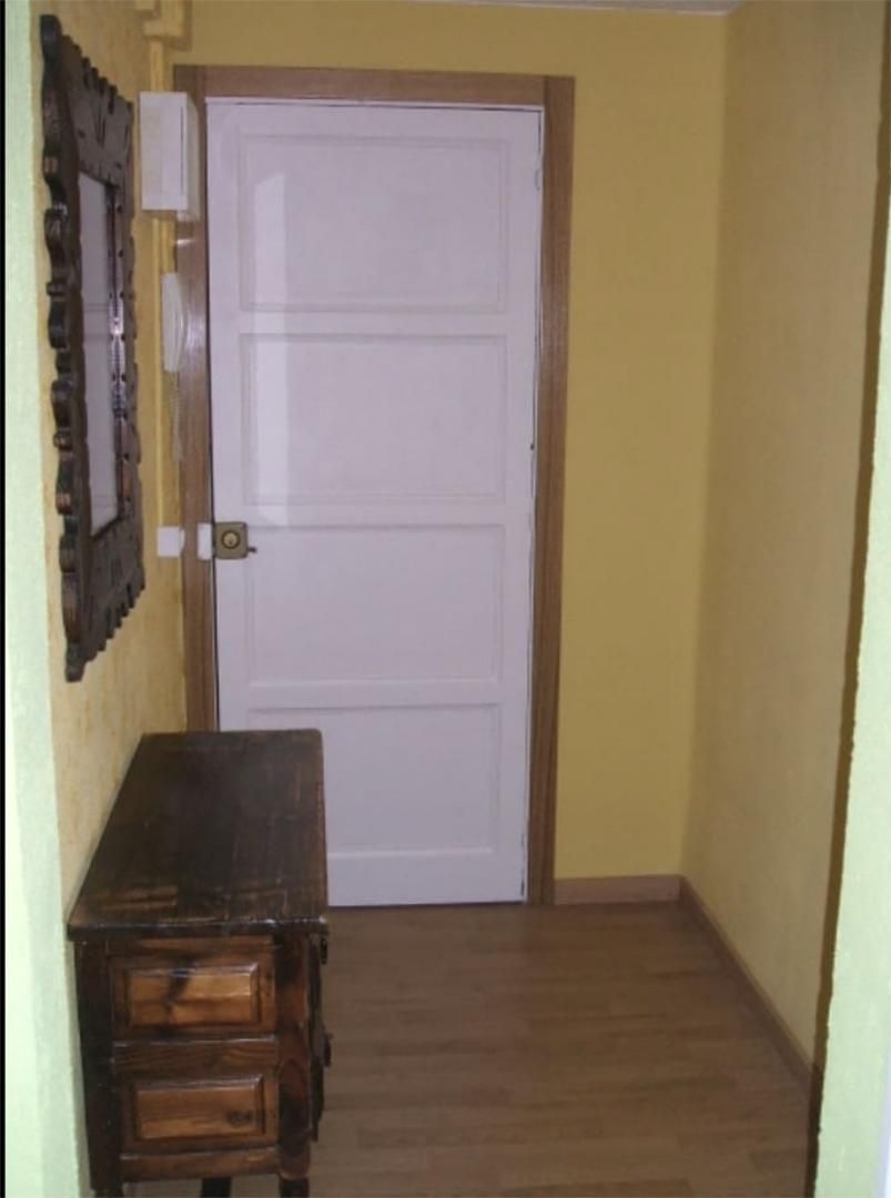 Habitación de Piso en venta en Olot con Parquet, Trastero y Amueblado