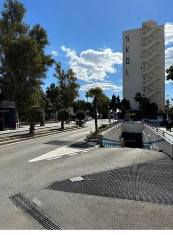 Garaje en Alquiler en Avenida Arias Maldonado, 14 en Playa de la Fontanilla