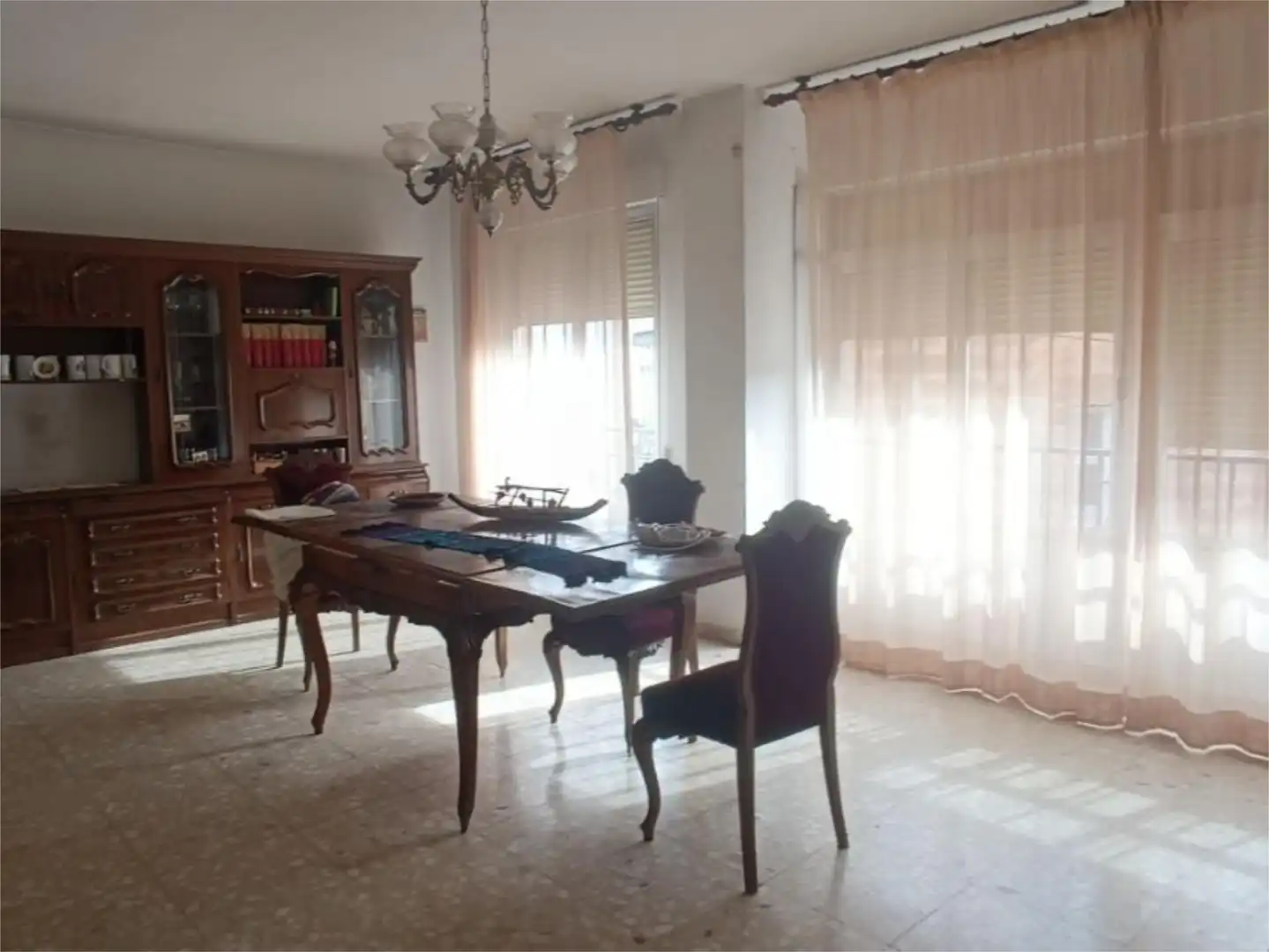 Einfamilien-Reihenhaus zum Verkauf in Plaza del Gallo, 3, Centro ciudad Esszimmer von Einfamilien-Reihenhaus zum Verkauf in Linares mit Terrasse und Balkon