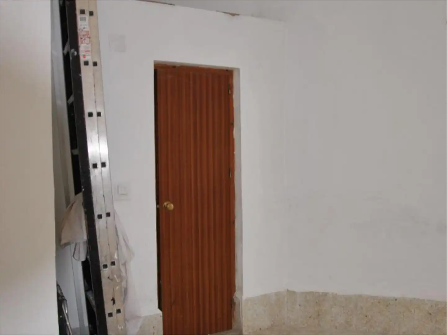 Einfamilien-Reihenhaus zum Verkauf in Plaza del Gallo, 3, Centro ciudad Einfamilien-Reihenhaus zum Verkauf in Linares mit Terrasse und Balkon