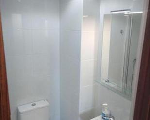 Bathroom of Flat to rent in Barakaldo   with Terrace