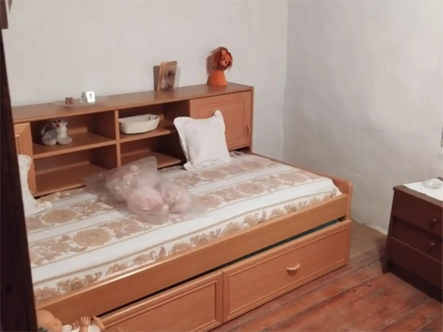 Country house zum Verkauf in Calle la Carrera, 3, Campisábalos Schlafzimmer von Country house zum Verkauf in Campisábalos mit Heizung und Möbliert