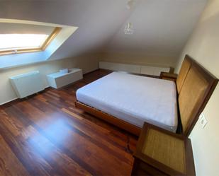 Bedroom of Flat to rent in Viveiro  with Heating, Parquet flooring and Storage room