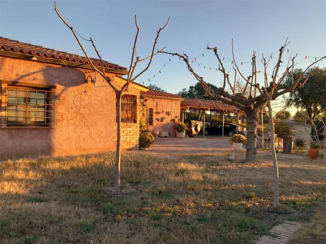 Finca rústica en Alquiler en Avinguda de Castellar, 30 en Can Font - Ca n'Avellaneda