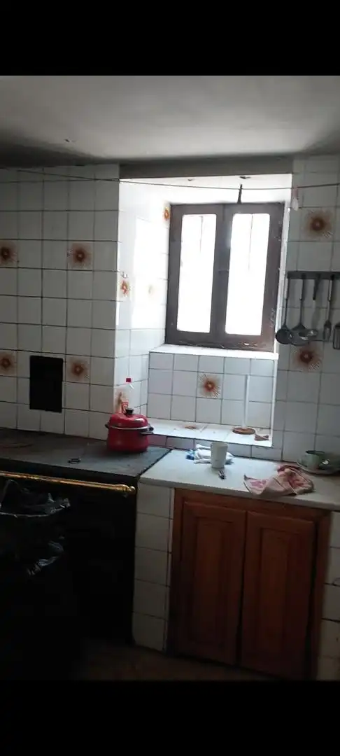 Cocina de Finca rústica en venta en Lena