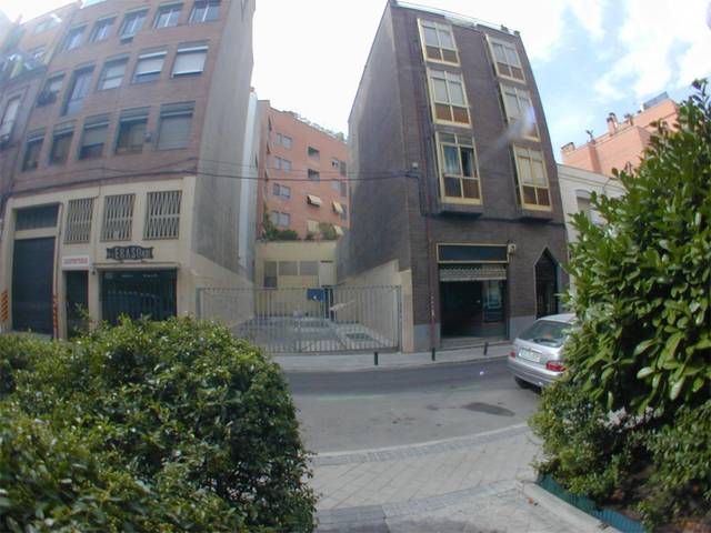 Local comercial en Venta en Calle de Eraso, 35 en Guindalera