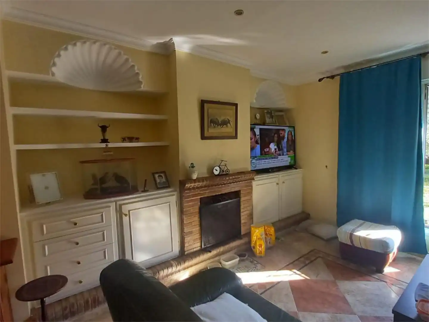 Living room of Houses for sale in Chiclana de la Frontera  with Air Conditioner, Heating and Terrace
