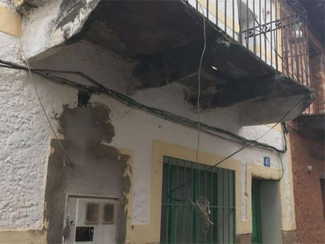 Casa adosada en Venta en Poblado Muela, 41 en Pinofranqueado