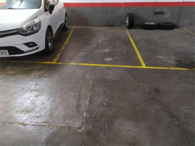 Garaje en Venta en Carrer de Sant Dalmir, 12 en El Carmel