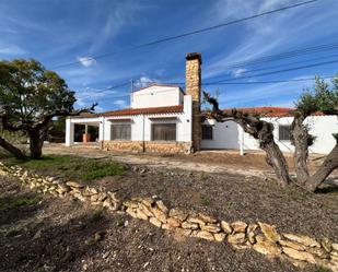 Vista exterior de Casa o xalet en venda en Ontinyent amb Terrassa i Piscina