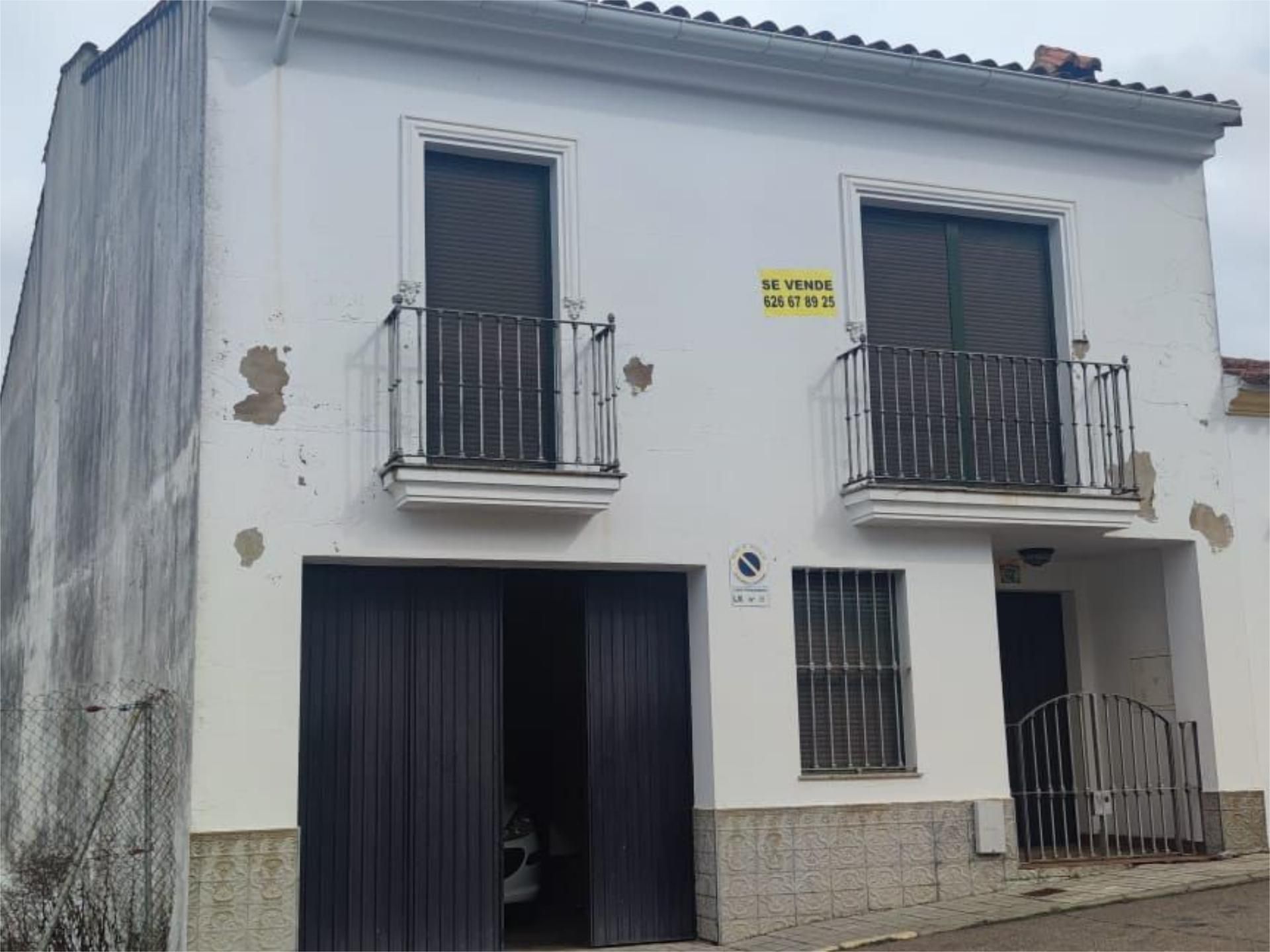 Exterior view of Single-family semi-detached for sale in Los Marines  with Terrace