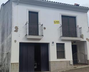 Vista exterior de Casa adosada en venda en Los Marines amb Terrassa i Moblat