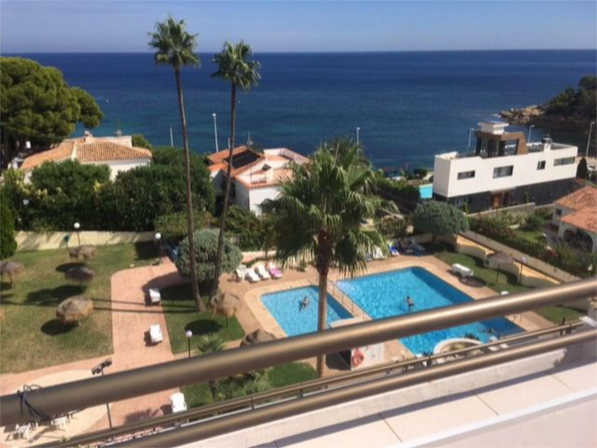 Swimming pool of Apartment for sale in Calpe / Calp