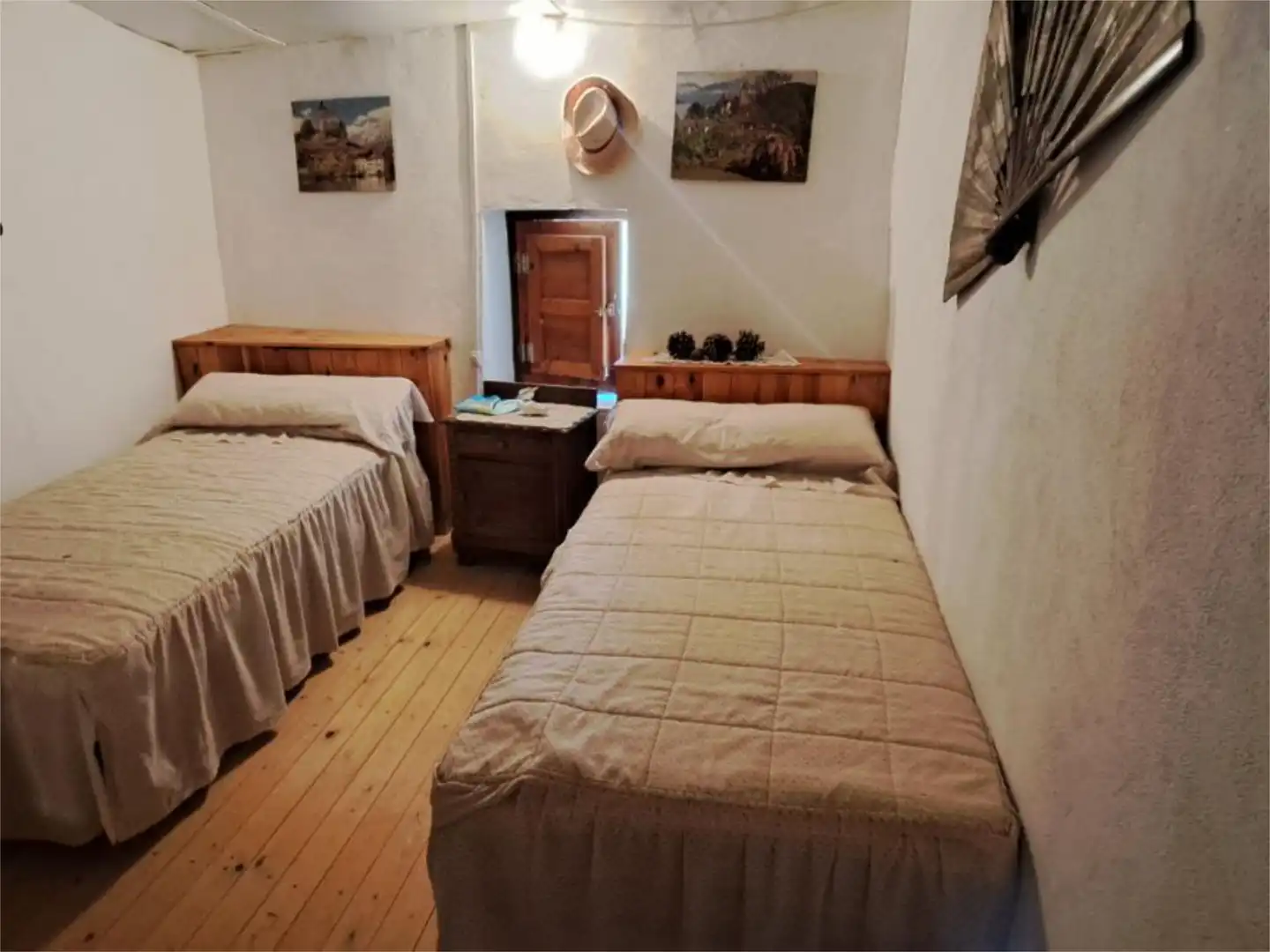 Casa adosada en venda a Vega de Villalobos Dormitori de Casa adosada en venda en Vega de Villalobos