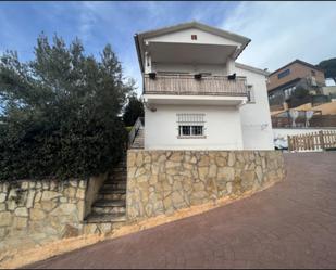 Exterior view of House or chalet for sale in Bigues i Riells  with Air Conditioner, Terrace and Swimming Pool