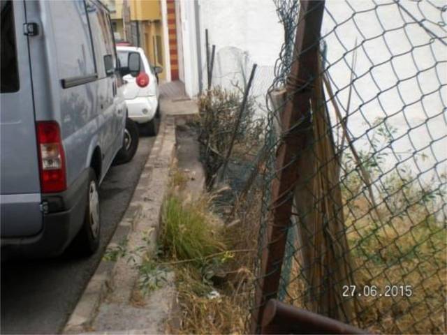 Terreno en Venta en Calle Invierno, 16 en Almatriche