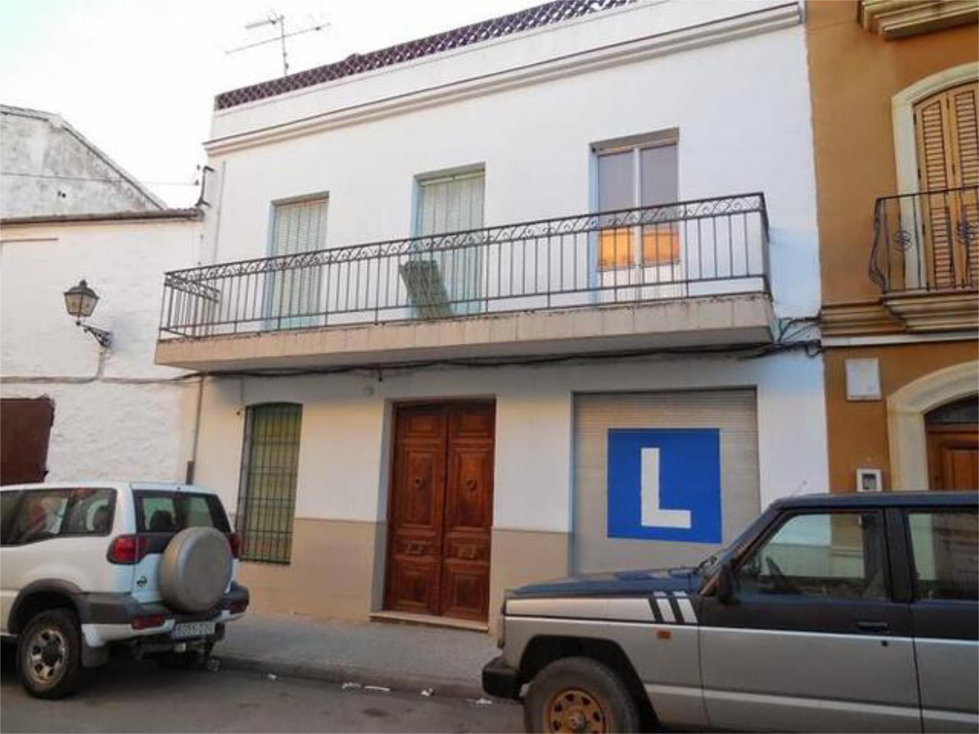 Vista exterior de Casa o xalet en venda en Navas de San Juan amb Jardí privat i Terrassa