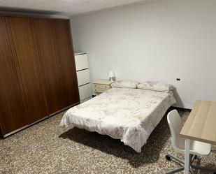 Flat to share in Carrer Amilcar Barca, 22, Sector V