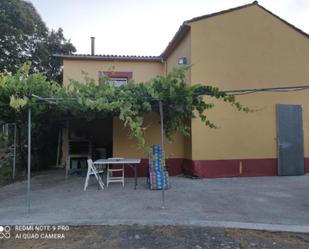 Vista exterior de Casa o xalet en venda en Monterroso amb Calefacció, Jardí privat i Terrassa