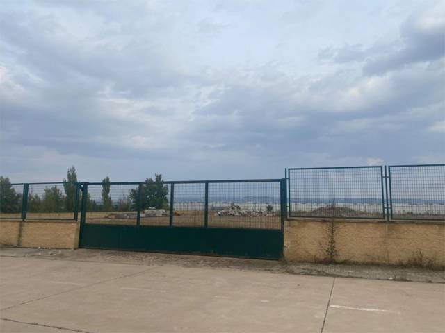 Terreno en Venta en Calle Encofradores, 1 en Yunquera de Henares