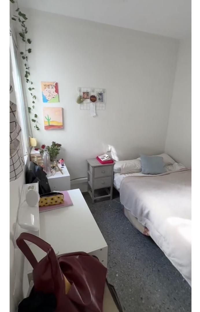 Bedroom of Flat to share in  Sevilla Capital  with Air Conditioner, Terrace and Furnished