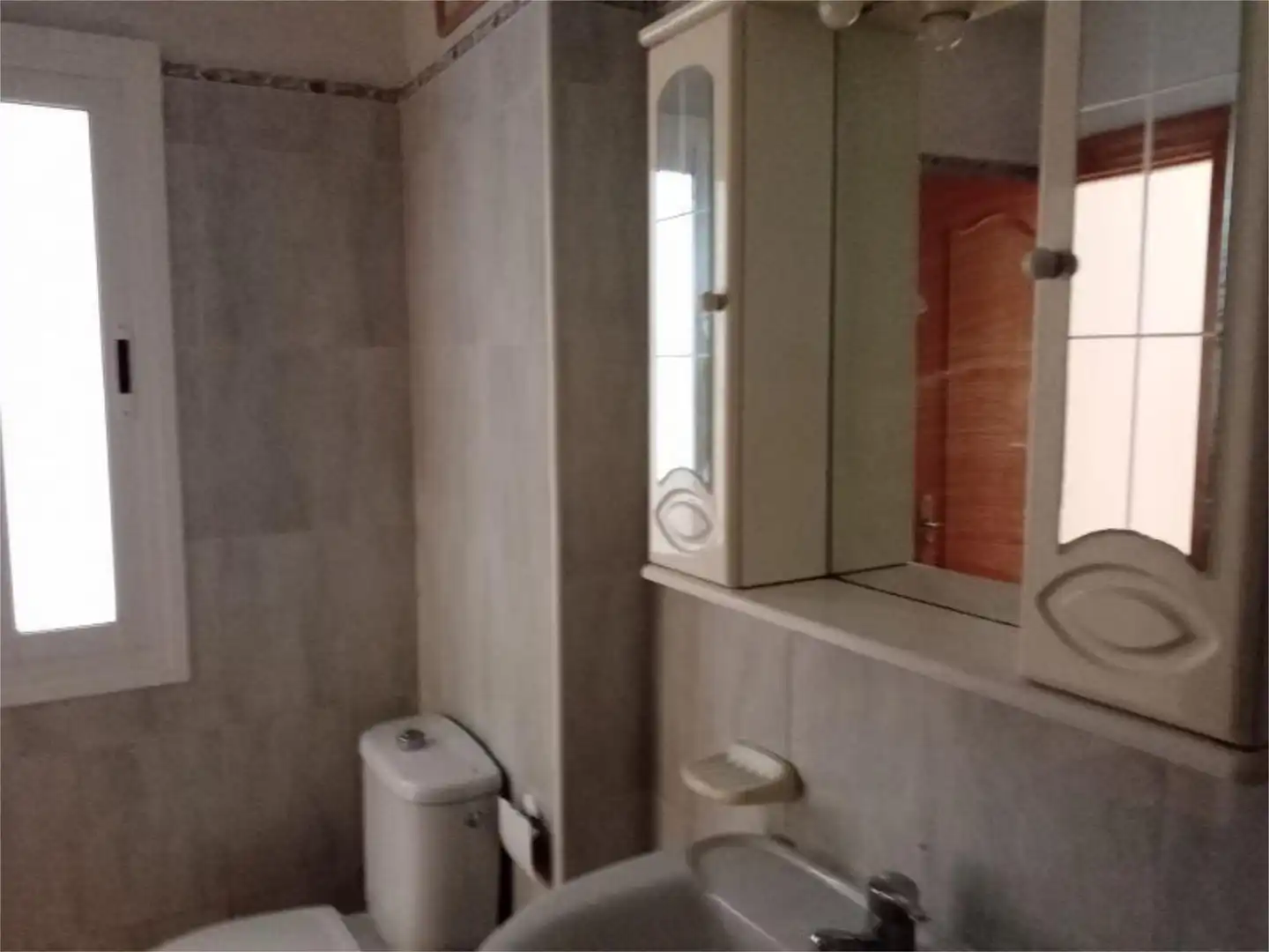 Room in Avenida Federico García Lorca, 161, Plaza de Toros - Santa Rita