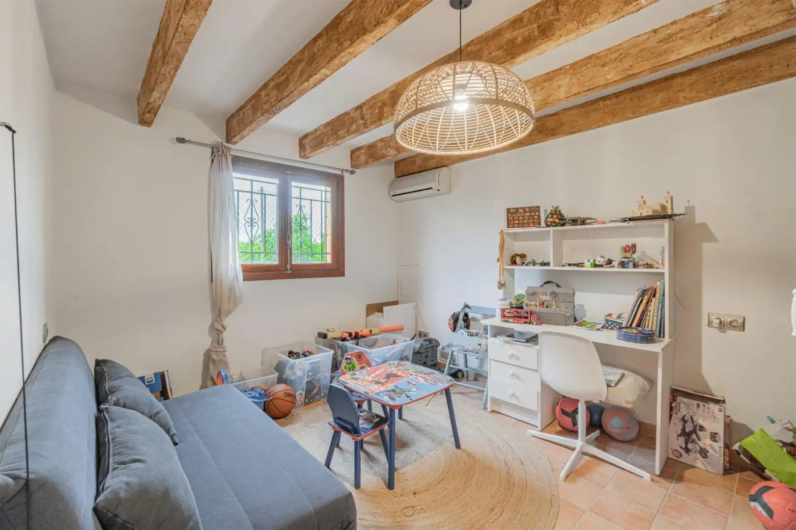 Casa o xalet en venda a Reus III e-2, 7, Sa Indioteria Rural Dormitori de Casa o xalet en venda en Palma de Mallorca amb Aire condicionat, Calefacció i Jardí privat
