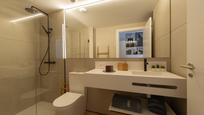 Bathroom of Flat for sale in Abrera