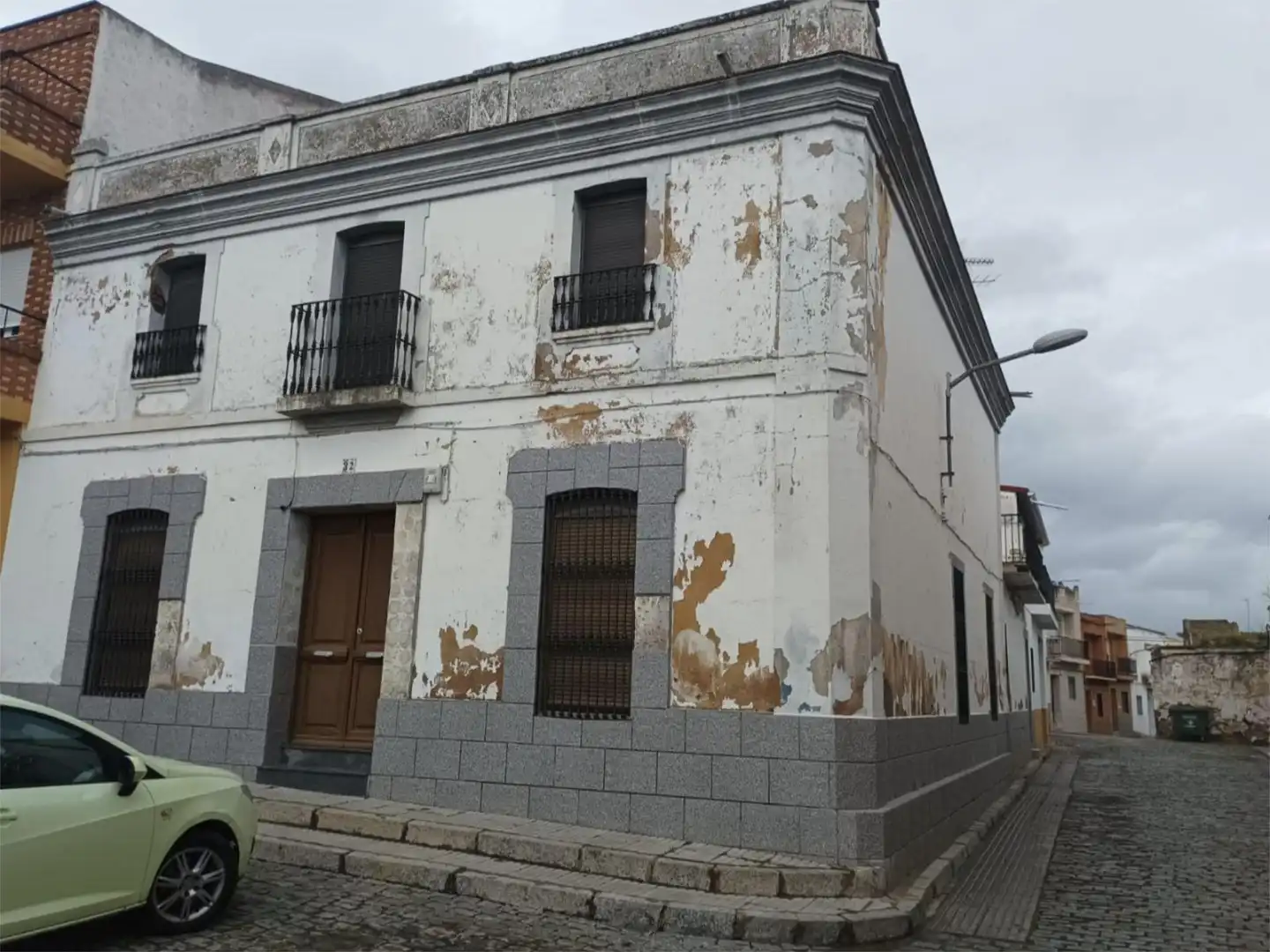 Casa o xalet en venda a Calle Hernán Cortés, 3, Valle de la Serena Vista exterior de Casa o xalet en venda en Valle de la Serena amb Terrassa i Balcó