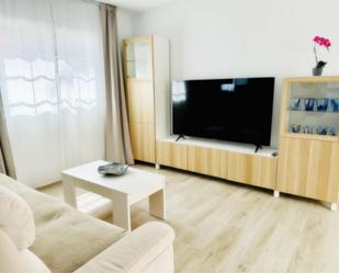Sala d'estar de Casa o xalet en venda en Mogán amb Aire condicionat, Jardí privat i Piscina