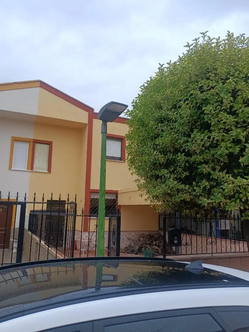 Casa o xalet en venda a N-430a, 99, Daimiel Vista exterior de Casa o xalet en venda en Daimiel